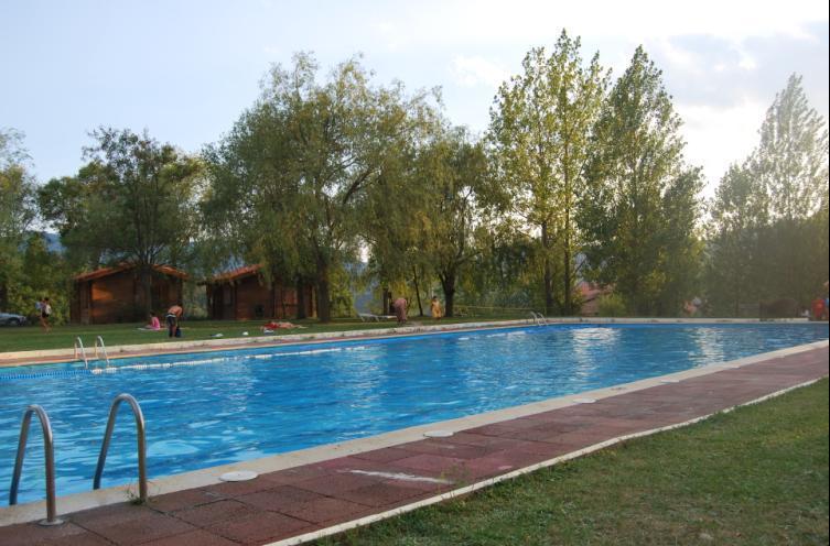 Camping Ripolles מראה חיצוני תמונה